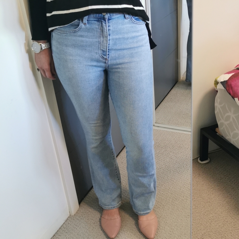 Aritzia Denim Forum "The Bettie" High Rise Flare 28